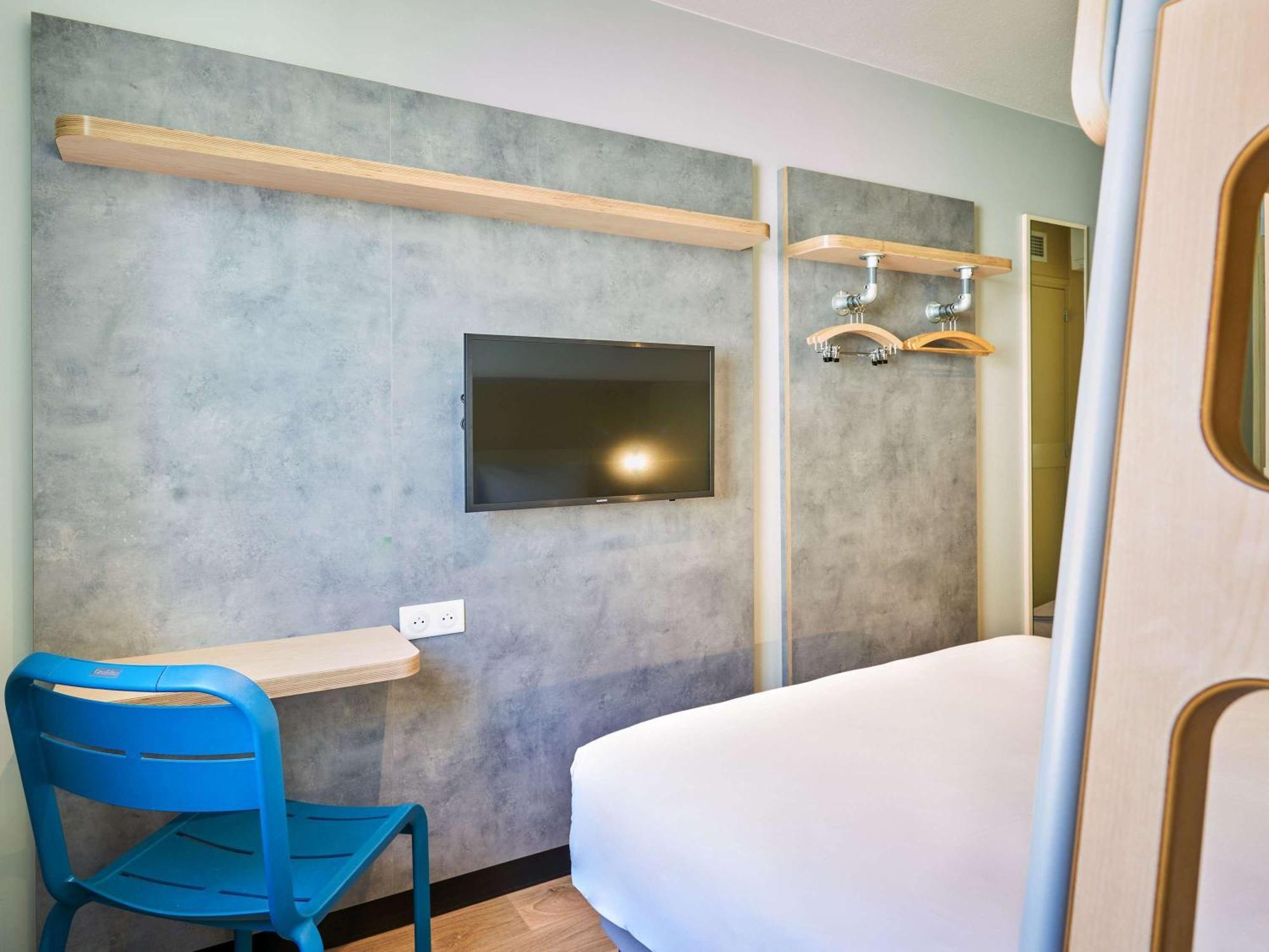 Ibis Budget Saint-Maurice Exterior photo